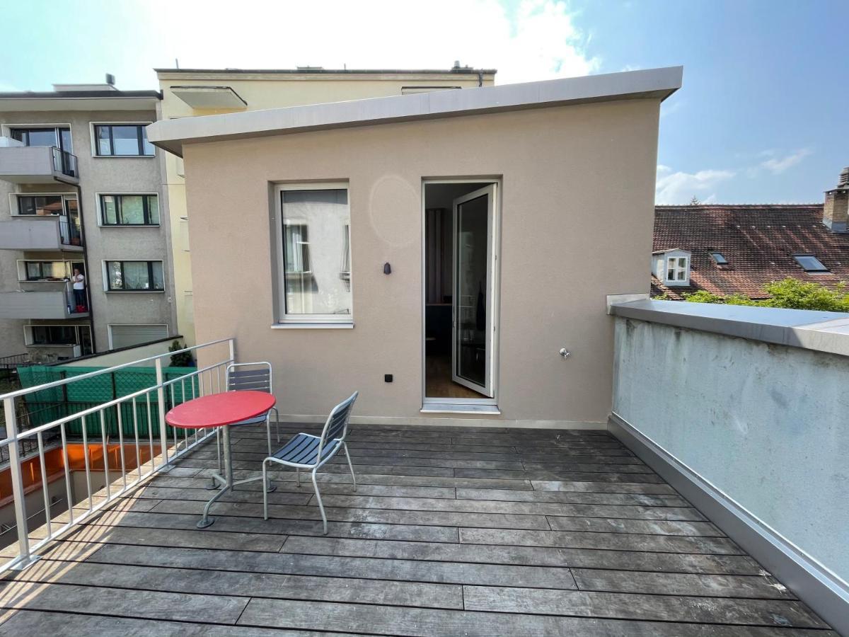 Feldberg Atelier - Courtyard Maisonette अपार्टमेंट Basel